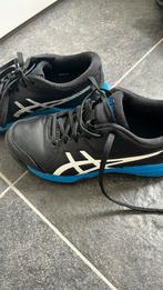 Korfbal schoenen asics maat 35, Sport en Fitness, Korfbal, Ophalen of Verzenden, Zo goed als nieuw, Schoenen