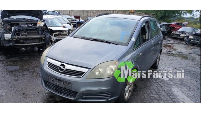 Fusee links-voor van een Opel Zafira, Auto-onderdelen, Ophanging en Onderstel, Opel, Gebruikt, 3 maanden garantie, Ophalen of Verzenden