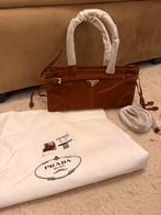 Prada bonnie tas, Sieraden, Tassen en Uiterlijk, Tassen | Damestassen, Ophalen of Verzenden, Nieuw, Zwart, Handtas