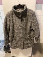 Nieuwe, grijze winterjas Gelco, maat 48., Kleding | Dames, Ophalen of Verzenden, Zo goed als nieuw, Maat 46/48 (XL) of groter