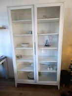 Glazen vitrinekast, Ophalen, Met deur(en), 100 tot 150 cm, Zo goed als nieuw