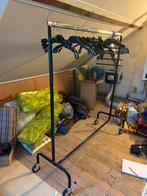 Degelijk kledingrek, Kleding | Dames, Kledingrekken, Ophalen of Verzenden, Met wielen, Gebruikt