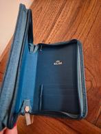 Blauw Jan Taminiau KLM toilettasje ***zgan***, Sieraden, Tassen en Uiterlijk, Toilettassen, Ophalen of Verzenden, Zo goed als nieuw