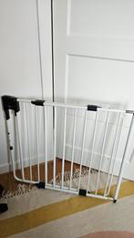 A3 fenss safety door traphek wit, Kinderen en Baby's, Traphekjes, Ophalen of Verzenden, Zo goed als nieuw, Metaal of IJzer, 115 cm of meer