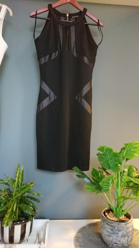 Zwart Jurkje party dress maat L Peppino, Kleding | Dames, Jurken, Nieuw, Maat 38/40 (M), Zwart, Boven de knie, Ophalen of Verzenden