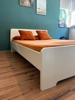 Mooi bed 140 x 200, Huis en Inrichting, Slaapkamer | Bedden, Ophalen, Wit, Tweepersoons, 140 cm