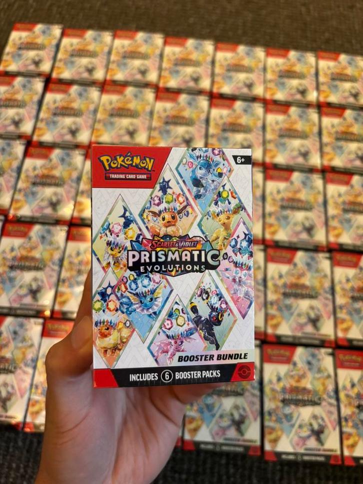Prismatic Evolutions Booster Bundel, Hobby en Vrije tijd, Verzamelkaartspellen | Pokémon, Zo goed als nieuw, Boosterbox, Ophalen of Verzenden