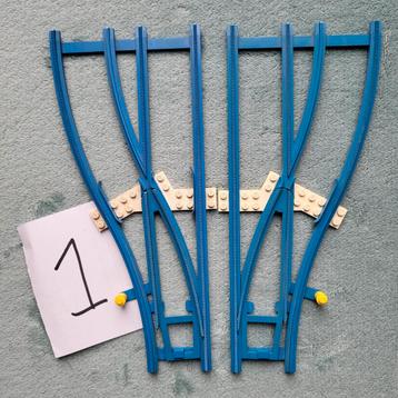 Lego trein 4,5 Volt blauwe rails wissels hand bediend (1) beschikbaar voor biedingen