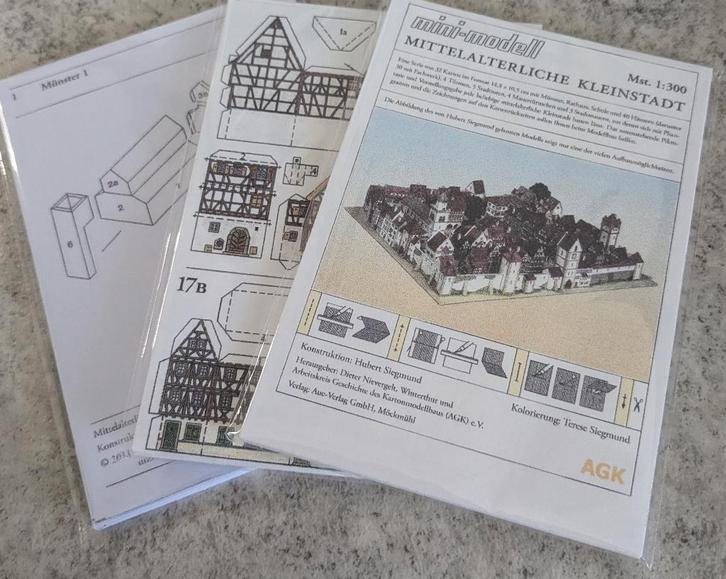 Bouwplaat Middeleeuwse Stad micro bouwplaat, Hobby en Vrije tijd, Modelbouw | Figuren en Diorama's, Nieuw, Diorama, 1:50 of kleiner