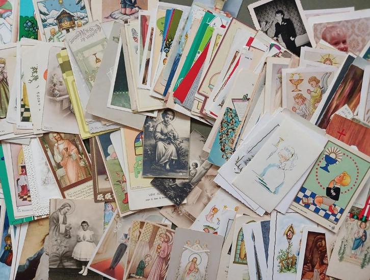 Ruim 300 Communieprentjes meest Nederlands, Verzamelen, Religie, Gebruikt, Christendom | Katholiek, Kaart of Prent, Verzenden