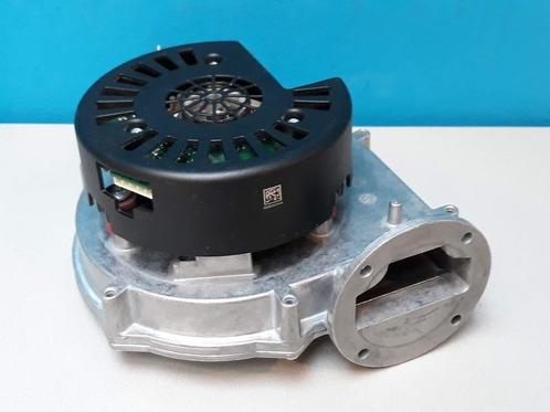 Ventilator Remeha Avanta CW6 RG130/0800-3612-031111, Doe-het-zelf en Verbouw, Verwarming en Radiatoren, Gebruikt, Cv-ketel of Combi-ketel