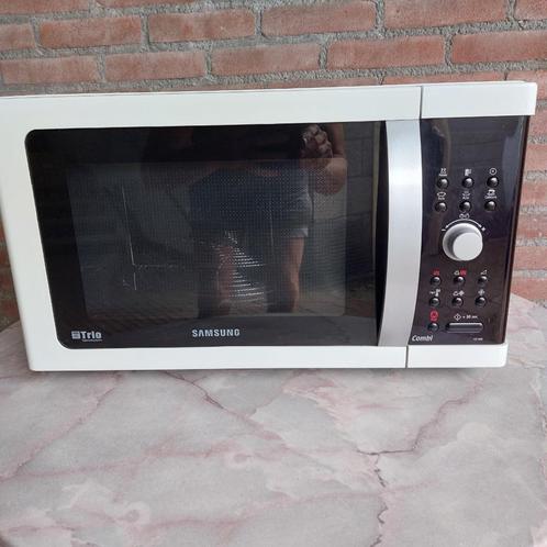 Oven, Magnetronoven Magnetron Samsung trio combi,, Witgoed en Apparatuur, Ovens, Zo goed als nieuw, Oven, Minder dan 45 cm, 45 tot 60 cm