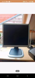 Hp 19 inch monitor, Ophalen of Verzenden, Gebruikt, 60 Hz of minder, In hoogte verstelbaar