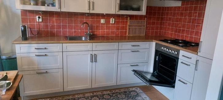 keuken, Huis en Inrichting, Keuken | Complete keukens, Gebruikt, Hoekkeuken, Wit, Kunststof, Ophalen