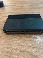 TP-Link 5-Poort Gigabit Switch, Computers en Software, Netwerk switches, Ophalen of Verzenden, Zo goed als nieuw