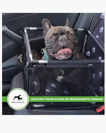Autostoel kleine en middelgrote hond  beschikbaar voor biedingen