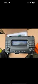 Mercedes vito A 906 820 14 89 auto radio, Auto diversen, Autoradio's, Ophalen, Zo goed als nieuw