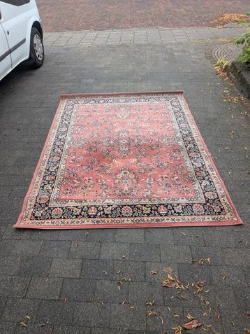 vintage tapijt 230x170 cm  beschikbaar voor biedingen