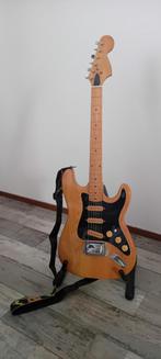 Elektrische  stratocaster gitaar  granada, Ophalen, Zo goed als nieuw, Overige merken