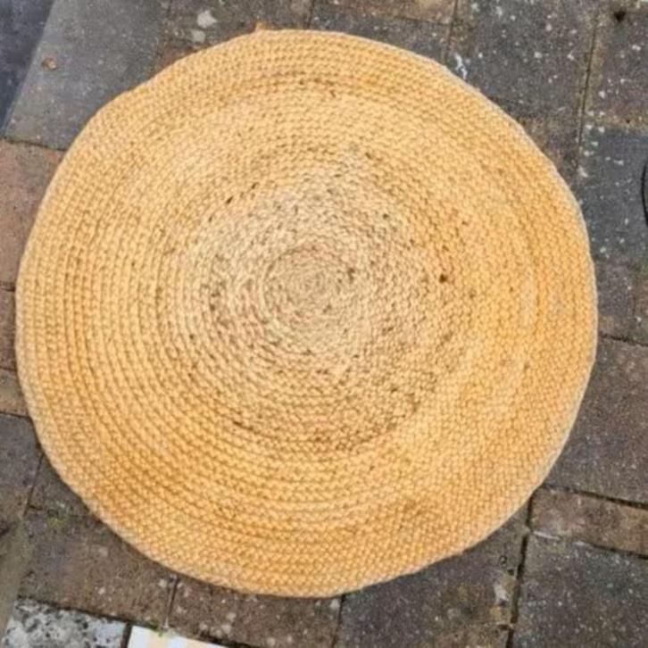 Rond kleedje, gevlochten., Huis en Inrichting, Tafelkleden, Zo goed als nieuw, Rond, Ophalen of Verzenden