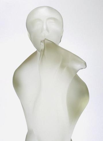 10. Art Deco beeld fluitspeelster Stef Uiterwaal, ca. 1930 beschikbaar voor biedingen