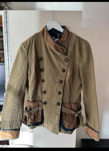 Just cavallie beschikbaar voor biedingen