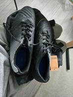 Voetbalschoenen - Maat 43, Kleding | Heren, Ophalen, Onbekend, Zo goed als nieuw, Sportschoenen