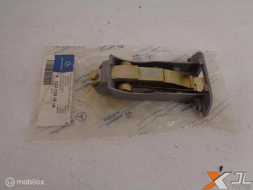 A1237200016 DEURVANGER NEW OLD STOCK ORIGINEEL MERCEDES-BENZ beschikbaar voor biedingen