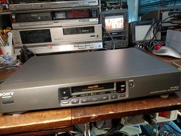 Sony EV-C400E Video8 Hi8 Speler/Recorder beschikbaar voor biedingen