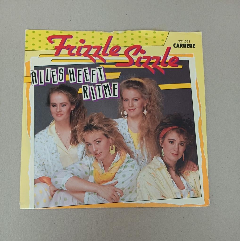 Frizzle Sizzle  - Alles Heeft Een Ritme, Gebruikt, 7 inch, Single, Ophalen of Verzenden
