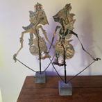 2 Wayang Kulit poppen, inclusief standaard, Antiek en Kunst, Kunst | Niet-Westerse kunst, Ophalen