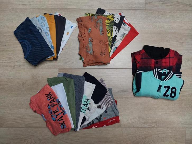 Groot kledingpakket - jongen - maat 74, Kinderen en Baby's, Babykleding | Baby-kledingpakketten, Gebruikt, Maat 74, Ophalen of Verzenden