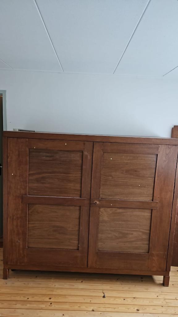 Koloniale Kast met Deuren, Antiek en Kunst, Antiek | Meubels | Kasten, Ophalen