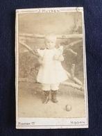 CDV, Kind, J.L.T. Huijsen, Hoorn, Carte de Visite + naam, Gebruikt, Foto, Ophalen of Verzenden, Voor 1940