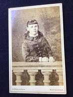 CDV, Tienermeisje, A. Böeseken, Rotterdam, Carte de Visite, Verzamelen, Ophalen of Verzenden, Voor 1940, Gebruikt, Foto