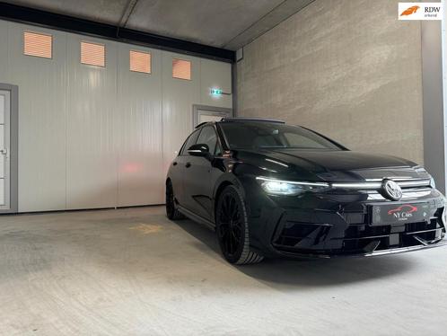 Volkswagen Golf 8.5 R Black Edition 2.0 TSI 4 Motion | Black, Auto's, Volkswagen, Bedrijf, Te koop, Golf, 360° camera, 4x4, ABS