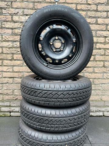 Winterset 4 seizoenen 5x100 Vag groep 7MM beschikbaar voor biedingen