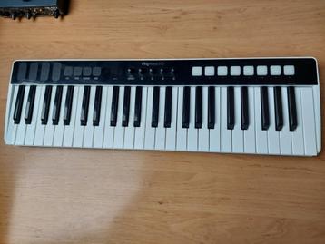 iRig Keys I/O 49 USB MIDI controller keyboard  beschikbaar voor biedingen