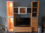 Strak, speels wandmeubel met veel opbergruimte. Hulsta NOW!, Huis en Inrichting, Ophalen, 200 cm of meer, Met deur(en), Zo goed als nieuw