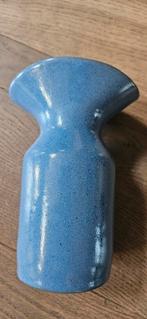Gesigneerde blauwe vintage vaas, 20 cm, Ophalen of Verzenden
