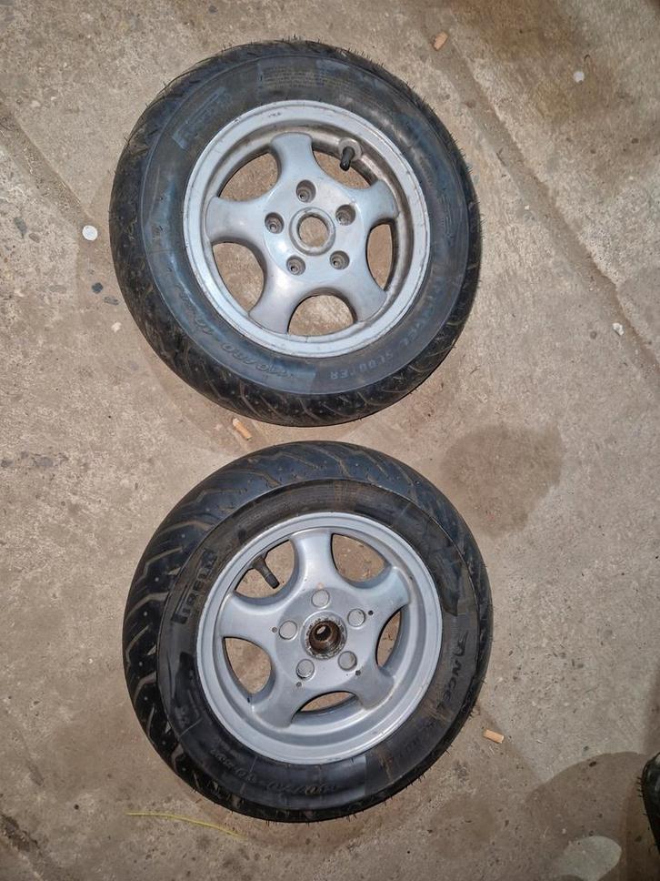 Setje Hexagon Velgen, Fietsen en Brommers, Brommeronderdelen | Scooters, Gebruikt, Piaggio, Overige typen, Ophalen of Verzenden