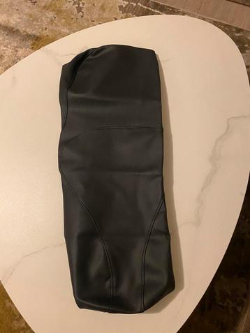 Stoelhoes/stoelbekleding Vespa.  Helemaal nieuwe voor €20 beschikbaar voor biedingen