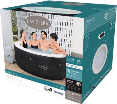 Bestway Lay-Z-Spa

ingebouwde wifi-module  2 tot 4 pers, Tuin en Terras, Bubbelbaden en Hottubs, Zo goed als nieuw, Opblaasbaar