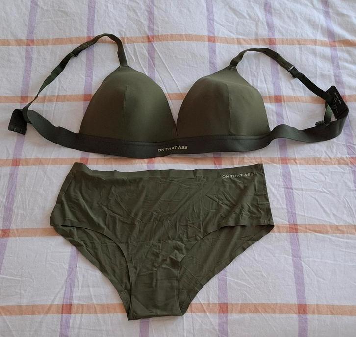 On That Ass BH XL + Slip L - Nieuw & Ongedragen, Kleding | Dames, Ondergoed en Lingerie, Setje, Groen, Ophalen