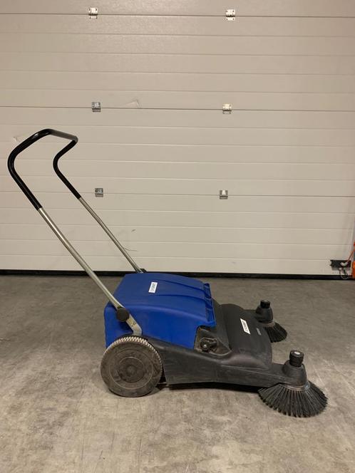 Eurokraft veegmachine met 2 zijborstels, Tuin en Terras, Veegmachines, Zo goed als nieuw, Ophalen