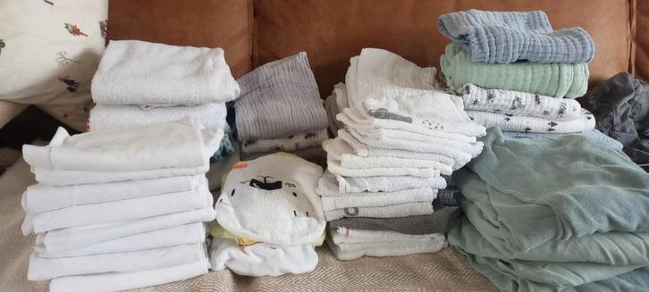 Baby hydrofiel en badstof doeken, washandjes, badcape enz., Kinderen en Baby's, Badjes en Verzorging, Gebruikt, Overige typen