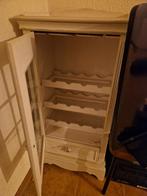 Houten Wijnkast - 10 euro, Huis en Inrichting, Kasten | Buffetkasten, Minder dan 50 cm, Gebruikt, Met deur(en), Glas