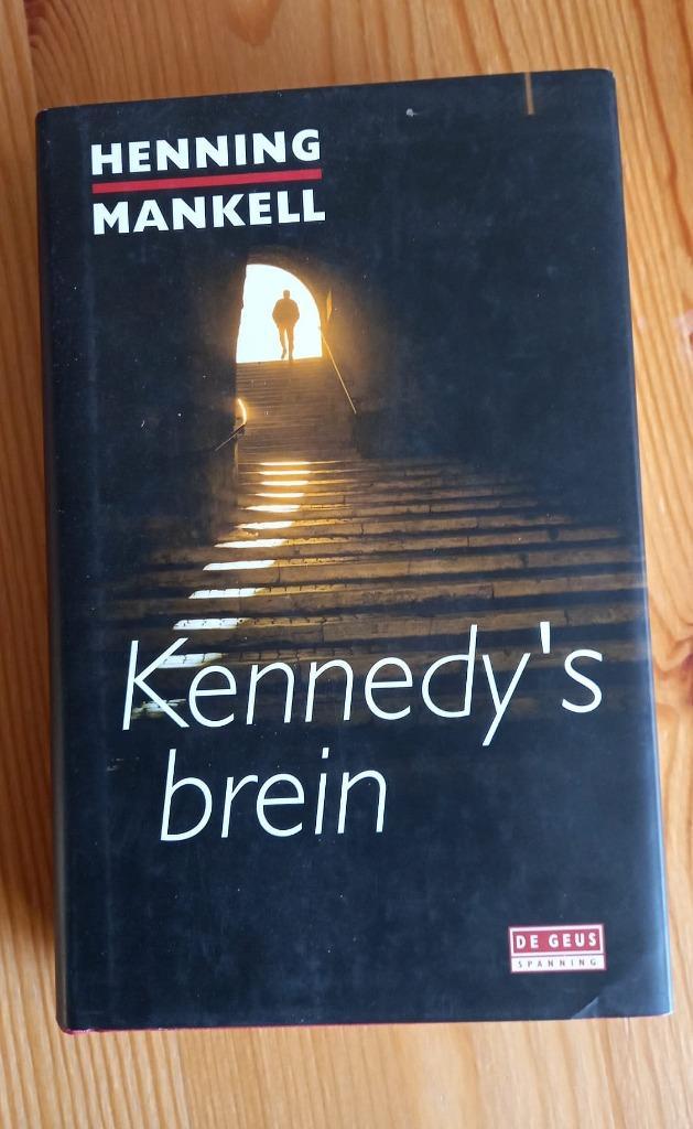 Henning Mankell - Kennedy's Brein, Boeken, Detectives, Zo goed als nieuw, Ophalen of Verzenden