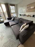 Donkergrijze Hoekbank met Hocker, Huis en Inrichting, Ophalen, Gebruikt, 100 tot 125 cm, 300 cm of meer