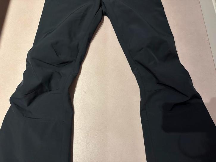Supertoffe dames skibroek van merk Roxy, Kleding | Dames, Wintersportkleding, Zo goed als nieuw, Broek, Maat 42/44 (L), Ophalen